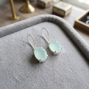 Pendientes elegantes hechos a mano con calcedonia acuática en plata de ley 925 para mujeres y niñas, ideales para ocasiones especiales. - Product Image 6