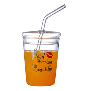 Schattige Transparante Glazen Beker Met Aardbei Patroon Stro Deksel En Grote Capaciteit Voor Melk Koffie - Product Image 3
