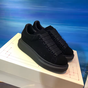 รองเท้าสีขาวสุดฮิตสำหรับฤดูใบไม้ผลิและฤดูใบไม้ร่วง รองเท้าดีไซน์เนอร์ลำลองแบบใหม่ พื้นหนานุ่มเสริมด้วยหนังด้านใน - Product Image 4