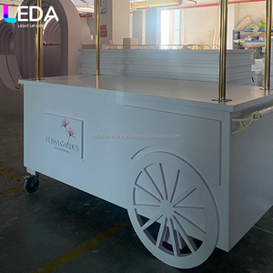 LEDA New Arrival Chariot à bonbons mobile décoratif personnalisé avec roues pour décoration de fête de mariage - Product Image 4