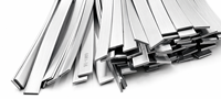 Barres plates en aluminium robustes, bandes métalliques de qualité industrielle pour les réparations et la construction de structures lourdes.