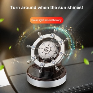 Difusor de Aceites Esenciales de Lujo con Forma de Timón de Barco, Giratorio 360°, con Energía Solar, para el Tablero del Auto, Ambientador para Auto - Product Image 6