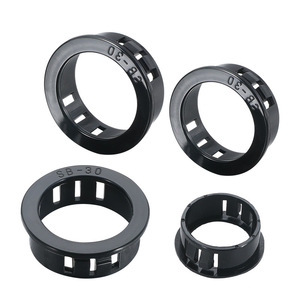 Protector de Cable de Nylon Fernandes SB, Funda de Plástico de 30mm, Anillo de Sellado, Cubierta de Salida - Product Image 1