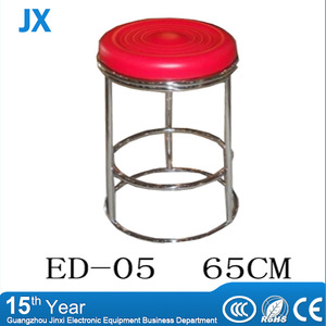 Taburete Redondo de Acero Inoxidable con Asiento Rojo, Resistente, para Uso Comercial - Product Image 3