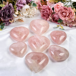 1 pezzo di vendita calda bella <span class=keywords><strong>rosa</strong></span> cuore di <span class=keywords><strong>quarzo</strong></span> <span class=keywords><strong>rosa</strong></span> lucido cuore di cristallo prodotti per amore ed energia Reiki <span class=keywords><strong>Chakra</strong></span> - Product Image 1