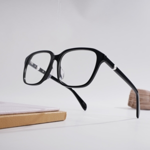 Nuevas Monturas Ópticas Cuadradas de Lujo con Decoración de Perlas para Mujer, Diseño de Marca de Lujo, Monturas de Moda Elegantes Vintage de Gran Tamaño - Product Image 1