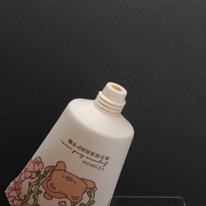 หลอดพลาสติกสำหรับเครื่องสำอางแบบกำหนดเองขายส่ง ขนาด 25 มล.-80 มล. สำหรับครีมทามือและครีมกันแดด - Product Image 2