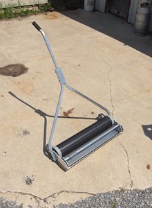 Theta 25 <b>Magnetic</b> <b>Sweeper</b> Intelligent Floor <b>Sweeper</b> Machine Manual <b>Sweeper</b> - Product Image 4