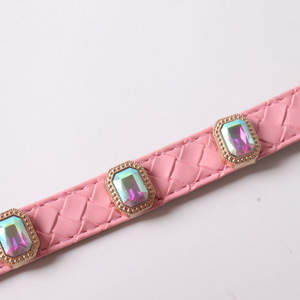 Nouveau Collier pour Animaux de Compagnie en Cuir PU Brodé de Strass Colorés 2026 avec Boucle à Pression Métallique Style Unique pour Chats et Chiens - Product Image 4