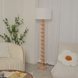 Lámpara de Pie Vintage de Estilo Japonés con Madera Retro, Fuente de Luz LED, Control de Interruptor, Iluminación Ambiental para Sala de Estar, Dormitorio - Product Image 4