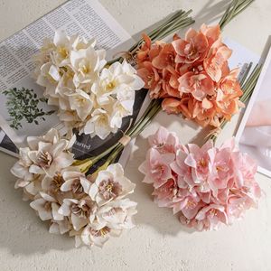 Bouquet de fleurs artificielles Snowline Postman Daffodil, rose, orange, marron clair, décorations de mariage, style INS - Product Image 1