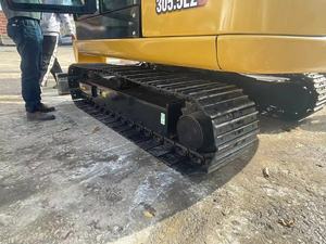 Prix bon marché Japon Original Caterpillar Cat305.5e2qc Pelle sur chenilles d'occasion Mini CAT305.5E Excavatrice en stock - Product Image 3