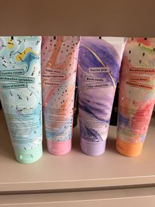 Crema Desodorante Corporal Perfumada <span class=keywords><strong>Victoria</strong></span> Original Secrets de 236 ml, Venta al Por Mayor de Fábrica, Alta Calidad, Hidratante - Product Image 2
