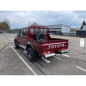 <span class=keywords><strong>Toyota</strong></span> <span class=keywords><strong>Land</strong></span> <span class=keywords><strong>Cruiser</strong></span> <span class=keywords><strong>2022</strong></span> Usado, GEJ Rojo, Camioneta, Transmisión Manual, Tracción AWD, Asientos de Tela, Interior Oscuro, Volante a la Izquierda - Product Image 5