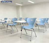 Chaise d'étudiant en plastique confortable avec cadre métallique, chaise d'école moderne légère pour salle de formation avec tablette d'écriture