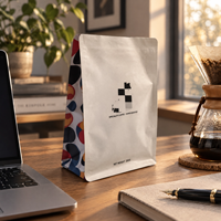 Sac d'emballage pour café en mylar à fond carré, personnalisable, écologique, avec des matériaux de qualité alimentaire pour les voyages