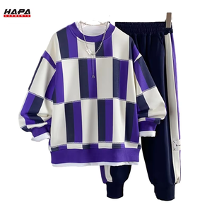 Conjunto Deportivo Informal para Niños, Sudadera Holgada a Rayas con Pantalones Jogger, Dos Piezas, Cómodo y Deportivo - Product Image 2