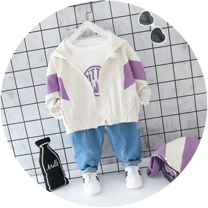 Benutzer definierte Kleinkind Baby Boy 3-teilige Sets mit Fußball tragen Kinder T-Shirts und Hose Baumwolle Boutique italienischen Mantel für Händler