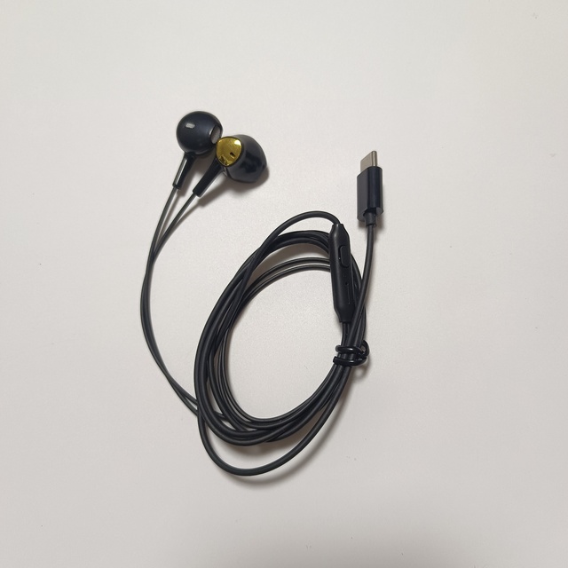 Free Shipping Mobile Phone Earphones Cheap New Style In-Ear Wired ABS Material 100cm Cord Factory