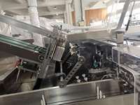 Machine automatique à cartonner pour boîtes alimentaires Biscuit Cookies Sac Carton Machine de boxe Pain Pizza Carton Machine à emballer