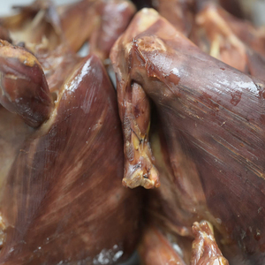 Carne de paloma ahumada y deshidratada FD - Sin exceso de grasa, lista para comer sin sensación grasosa, firme, pelada, envasada al vacío - Product Image 6