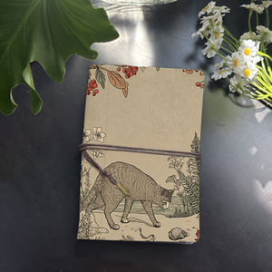 Bloc-notes A6 Bon pour les plans de cours des étudiants en éducation musicale et les notes de pratique d'instruments avec feuilles de chat Baies Fleurs Shel - Product Image 1