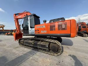 Excavatrice sur chenilles Hitachi ZX350LC d'occasion, d'origine japonaise, 35 tonnes, faible nombre d'heures de fonctionnement, pour projet minier et de carrière. - Product Image 3