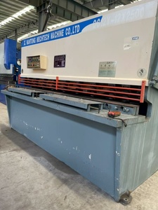 เครื่องตัดเหล็กแผ่นหนา QC12Y แบบไฮดรอลิก กิลโยตินตัดโลหะอัตโนมัติ สำหรับอุตสาหกรรมต่อเรือ - Product Image 5