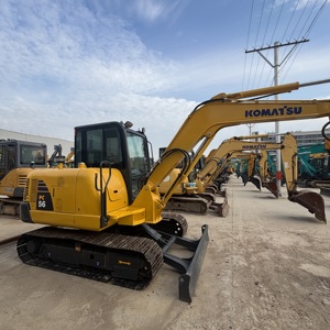 Mini-excavatrice Komatsu PC56-7 d'occasion, originale du Japon, 5,3 tonnes, petite pelle sur chenilles, à vendre - Product Image 4