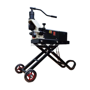 Máquina ranuradora de rollos hidráulica eléctrica Máquina ranuradora de tubos contra incendios Ranuradora de rollos de tubos de acero negro de <span class=keywords><strong>2</strong></span> pulgadas a 12 pulgadas - Product Image 4
