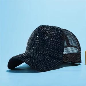 Venta al por mayor de ala curva de 6 paneles con diamantes de imitación ostentosos gorras de béisbol con logotipo bordado de letras sombreros de poliéster - Product Image 4