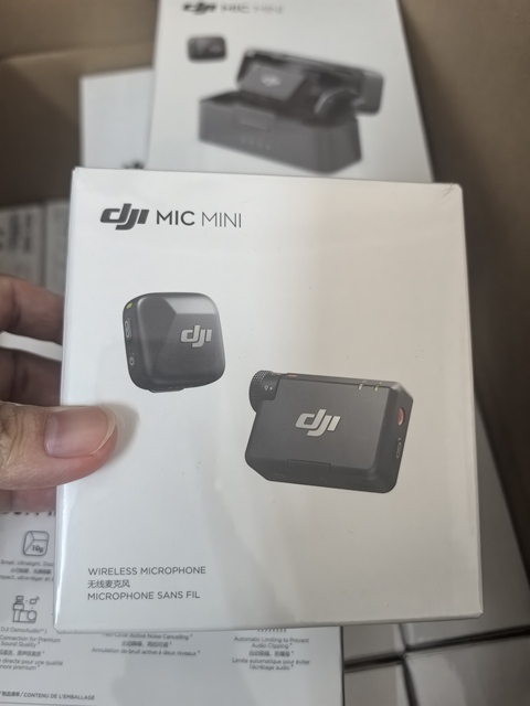 Original DJ I Mic Mini 1 TX + 1 RX Wireless Lavalier Microphone with Charging Case for Interview Livestream Podcast