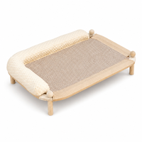 Lit surélevé pour chat en bois massif avec tapis rafraîchissant interchangeable et tapis en jute, transat d'intérieur pour animaux de compagnie, beige crème