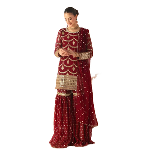 Sharara Gharara Salwar Kameez con Bordado Indio, Reversible para Invierno, Corte Ajustado, Protección Solar, para Fiestas, en Georgette Cosido - Product Image 1
