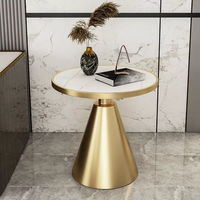 Table d'appoint chic de luxe en dalle de roche, table de chevet ronde compacte, table basse robuste et peu encombrante pour chambre à coucher, salon, balcon