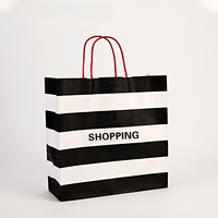 Sac en papier commercial noir blanc de haute qualité avec poignée torsadée Sacs en papier kraft cosmétiques bon marché avec logo imprimé personnalisé