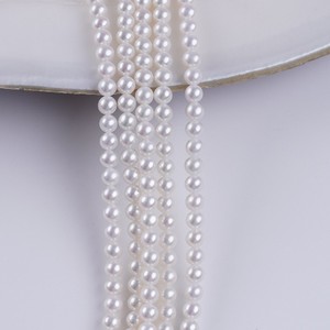 Zhuji Natural <b>Freshwater</b> <b>Pearl</b> Jewelry Accessories 4-5mm White Scattered Bead String DIY Necklace <b>Bracelet</b> Colorful Batch - Product Image 3