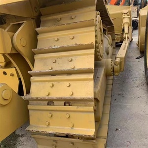 รถดันดินมือสอง Caterpillar CAT D7H พร้อมใบมีดขนาด 6.4 ลูกบาศก์เมตร รถดันดินแบบตีนตะขาบมือสอง กำลัง 179 กิโลวัตต์ คุณภาพสูง มีสินค้าในสต็อก - Product Image 5