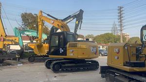 Excavadora Hidráulica de Cadenas 313D2 GC de Segunda Mano, 12 Toneladas, Cucharón de 0.5m, Motor Cummins, Bomba Hidráulica, para Movimiento de Tierras en Construcción - Product Image 3