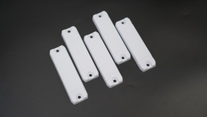 Industrial Grade ABS UHF RFID Sticker Anti-Corrosion Passive Long-Range Electronic Label with Customizable Printing for Harsh - Product Image 4