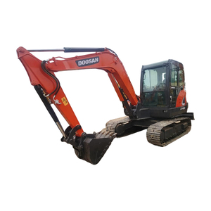 Chargeuse-pelleteuse sur chenilles DOOSAN DX60-9C, mini-chargeuse DX60 avec pelle rétrocaveuse, mini-excavatrice hydraulique à vendre près de chez moi - Product Image 3