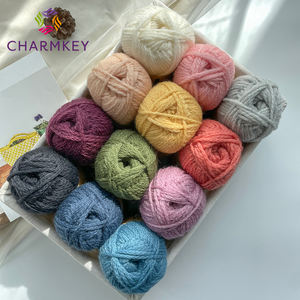 Venta al por mayor personalizado 50 gramos 63% <span class=keywords><strong>lana</strong></span> merino, 32% bebé <span class=keywords><strong>Alpaca</strong></span> <span class=keywords><strong>y</strong></span> 5% Cadena <span class=keywords><strong>de</strong></span> nylon hilo <span class=keywords><strong>de</strong></span> <span class=keywords><strong>lana</strong></span> <span class=keywords><strong>de</strong></span> lujo para ganchillo - Product Image 2