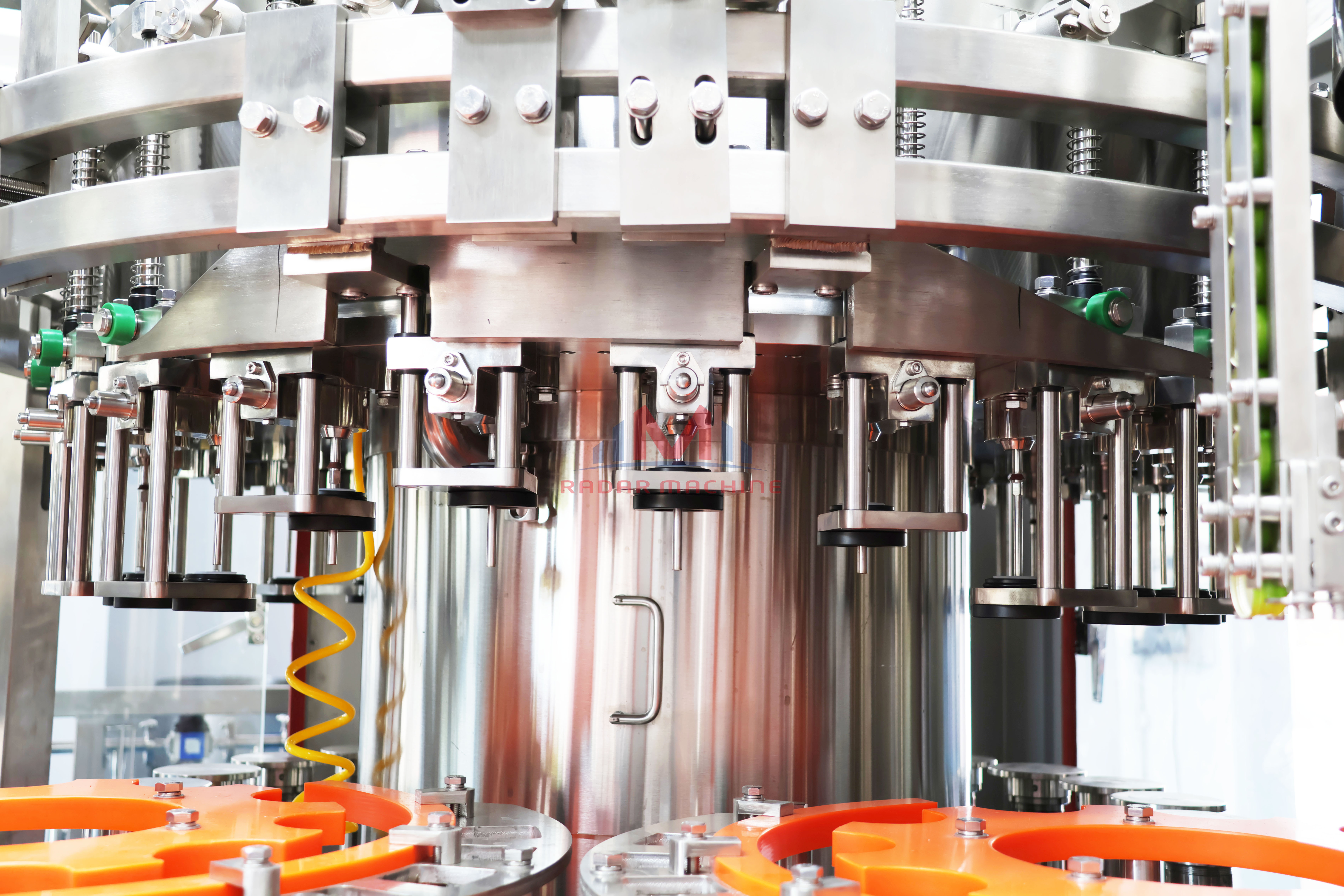 beverage bottle machine