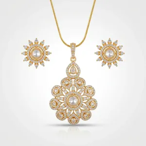 Ensemble de bijoux traditionnels indiens Polki en laiton plaqué rhodium avec pendentif Kundan et diamants de laboratoire pour femmes, idéal pour mariage et mariée, vente en gros - Product Image 3