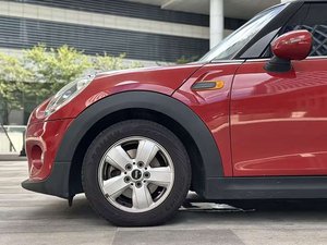 <span class=keywords><strong>MINI</strong></span> ONE 1.2T Usado, Hatchback de <span class=keywords><strong>5</strong></span> <span class=keywords><strong>Puertas</strong></span>, Volante a la Izquierda, <span class=keywords><strong>5</strong></span> Plazas, Gasolina, Auto Urbano Pequeño, Vehículo Usado Económico, Listo para África - Product Image 4