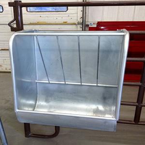 도매 뜨거운 담근 아연 도금 소 라운드 베일 피더 - Product Image 1