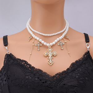 Collar de Perlas de Doble Capa con Cruz, Gargantilla de Aleación de Zinc Dorada con Colgante de Diamante, Joyería de Moda para Fiestas - Product Image 1