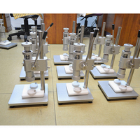 Machine à sertir par pulvérisation pour flacon de parfum 13 15 18 20 mm et presse à col moyen