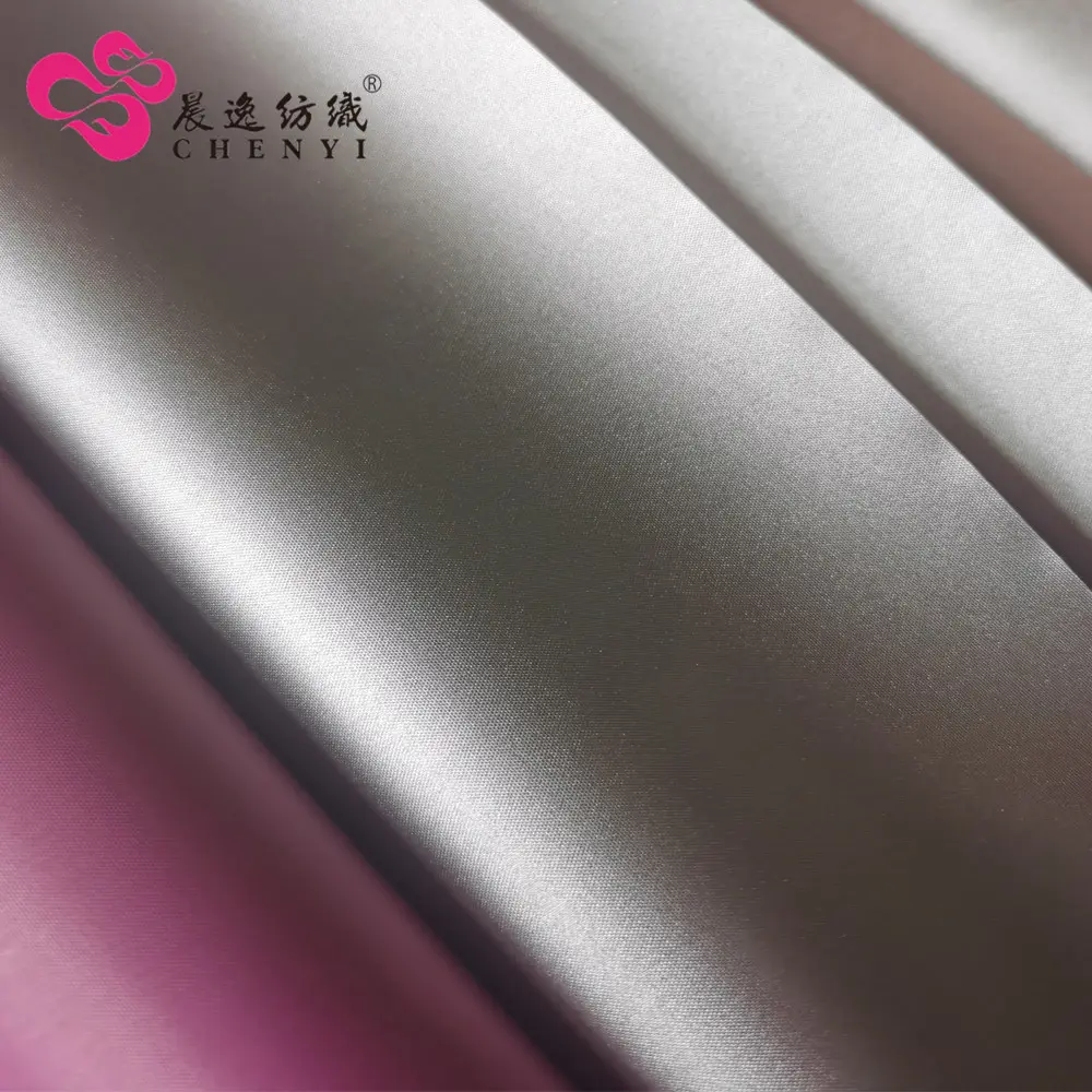 Produttore 210T argento taffetà tessuto ombrello argento impermeabile