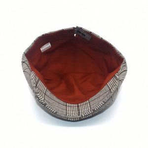 หมวก lvy แฟชั่นใหม่สำหรับผู้ชายและผู้หญิงหมวกแก๊ปทรงแบนผ้าตาหมากรุก - Product Image 6